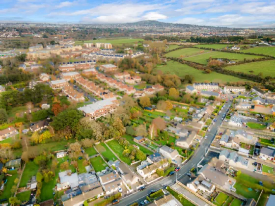 Photo of 26 Glenamuck Cottages, Carrickmines, Dublin 18, D18 Y5C6