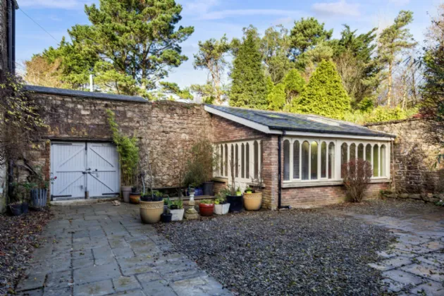 Photo of Saunderscourt House, Saunderscourt, Crossabeg, Co. Wexford, Y35 AE04