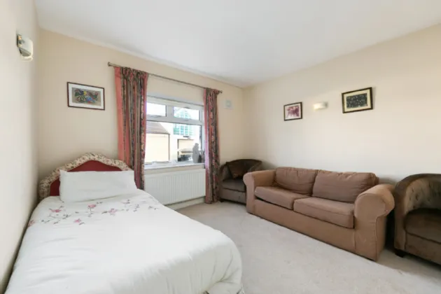 Photo of 22 Whitehall Road West, Perrystown, Dublin 12, D12 TR63