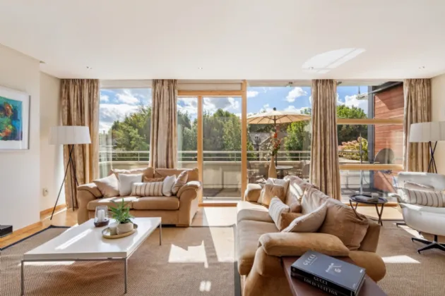 Photo of 18 Glaunsharoon, Eglinton Road, Donnybrook, Dublin 4, D04 VF84