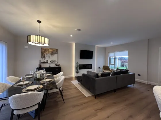 Photo of New Homes, LImetree Grove, Dualla Road, Cashel