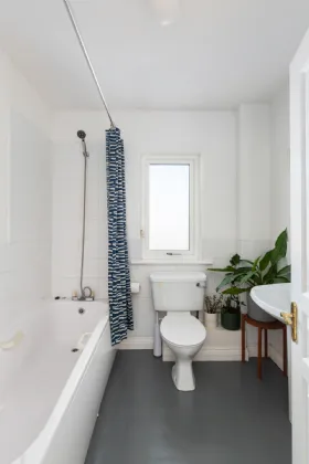 Photo of 28 Riverwood Crescent, Castleknock, Dublin 15, D15 A3W6