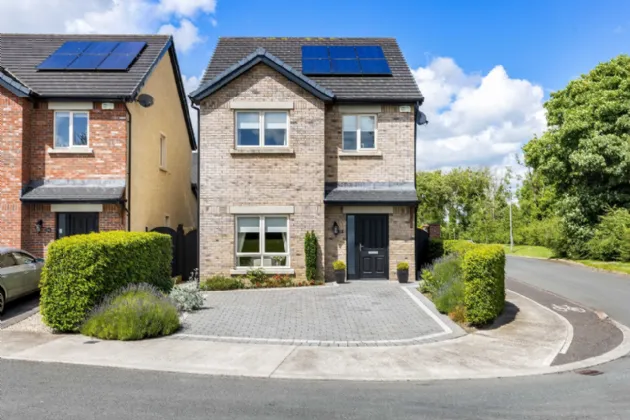 Photo of 33 Kelletts Grove, Dunshaughlin, Co. Meath, A85K098