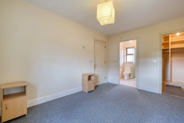 Photo of 17 Druid Glen, White Linen Woods, Longford, N39 H0C5