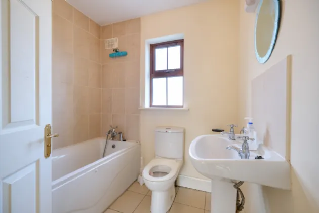 Photo of 17 Druid Glen, White Linen Woods, Longford, N39 H0C5