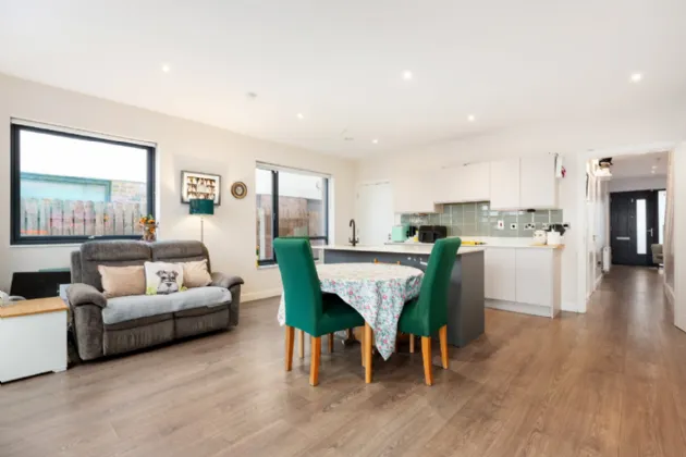 Photo of 19 White Pines Meadow, Rathfarnham, Dublin 16, D16A2Y0