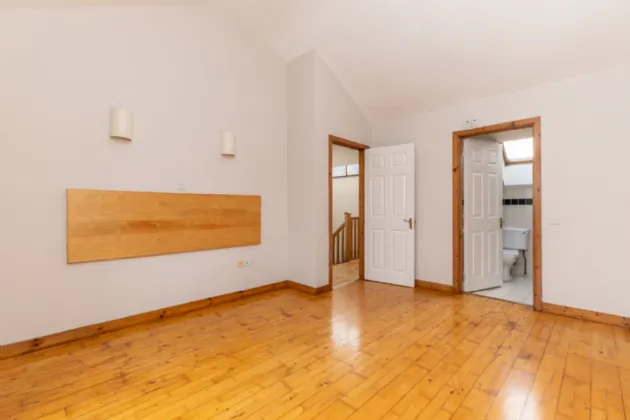 Photo of 8 Carleton Village, Golf Links Road, Youghal, Co. Cork, P36WD92