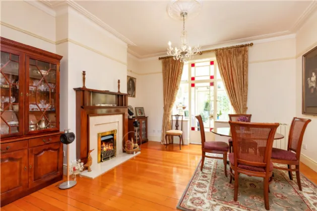 Photo of 74 Howth Road, Clontarf, Dublin 3, D03 AH98