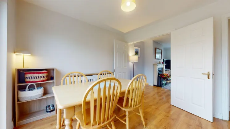 Photo of 84 Manor Village, Westport Road, Castlebar, Co. Mayo, F23 E638