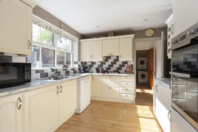 Photo of 28 Morehampton Terrace, Donnybrook, Dublin 4, D04 P2P1