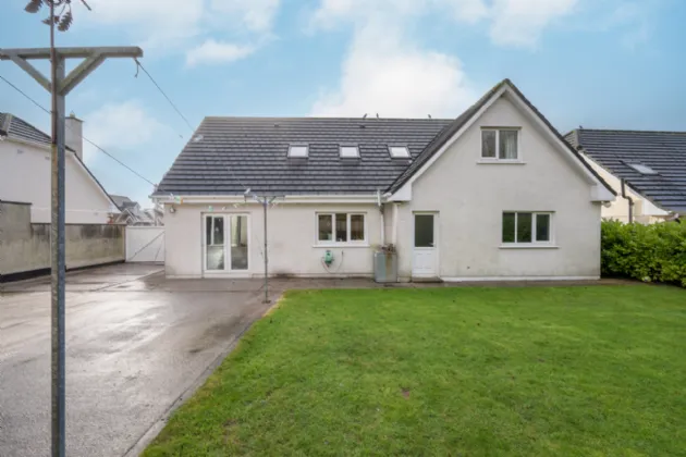 Photo of 10 Beechwood Avenue, Brookhill, Glanmire, Co. Cork, T45 RC67