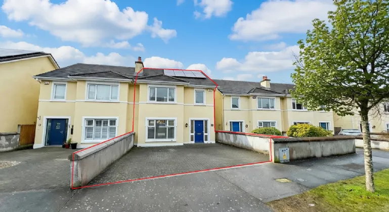 Photo of 62 The Avenue, The Weir View, Castlecomer Road, Kilkenny, R95 K0E9