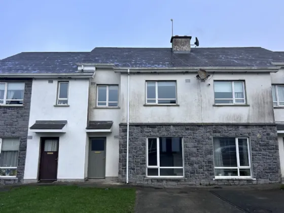 Photo of 8 Castlegreen Avenue, Clonmel Road, Cashel, Co Tipperary, E25HK02