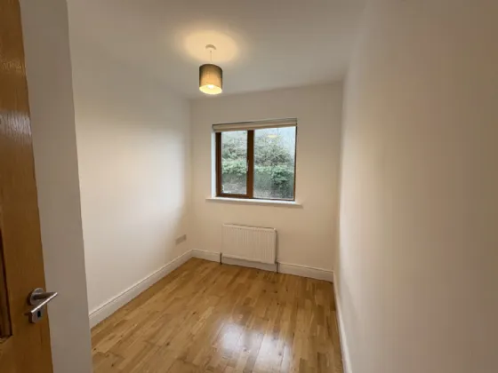 Photo of 16 Racecourse Lawns, Westport Road, Clifden, H71X092