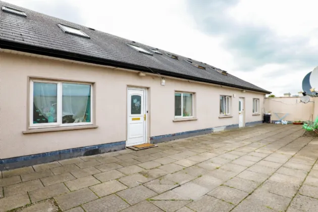 Photo of Londis, Church Street, Glenamaddy, Co. Galway, F45 CD85