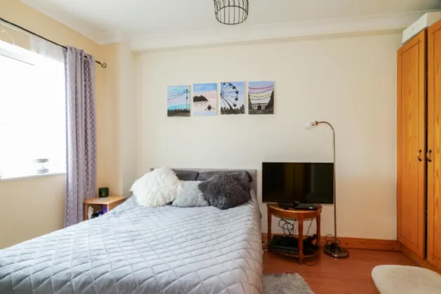 Photo of Londis, Church Street, Glenamaddy, Co. Galway, F45 CD85