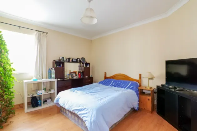 Photo of Londis, Church Street, Glenamaddy, Co. Galway, F45 CD85