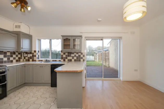 Photo of 28 Highbury, Waterpark, Carrigaline, Co. Cork, P43 DW73