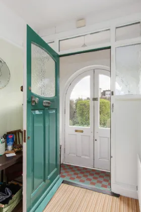 Photo of 5 Woodlawn Park, Churchtown, Dublin 14, D14 NX77