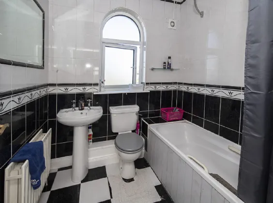 Photo of 12 Sallybrook, Abbeyside, Dungarvan, Co Waterford, X35 E126