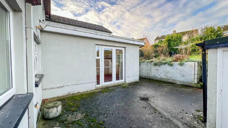 Photo of 40 Riverside Drive, Kilkenny, R95 C7YC