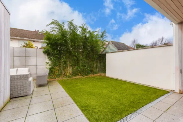 Photo of 8 Glencairn Lawn,, The Gallops,, Leopardstown, Dublin 18, D18 N8H0