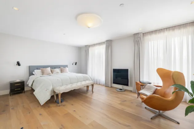 Photo of 7 The Terrace, Torquay Road, Foxrock, Dublin 18, D18 RRK5