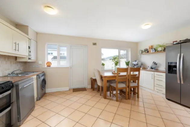 Photo of 24 Rochfort Avenue, Lucan, Co.Dublin, K78R635