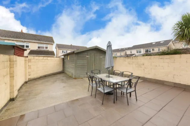 Photo of 24 Rochfort Avenue, Lucan, Co.Dublin, K78R635