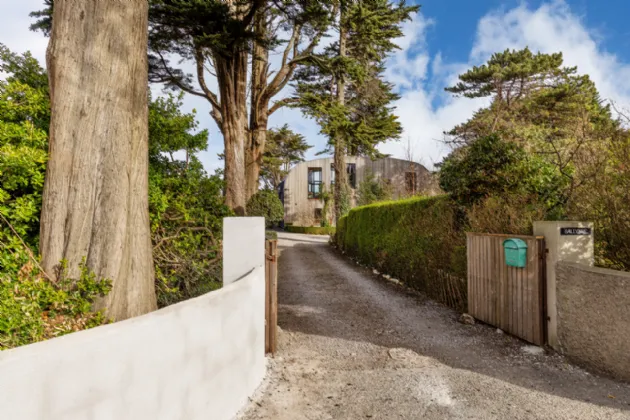 Photo of Ballynoe, 11 Claremont Road, Howth, Co Dublin, D13 CH56