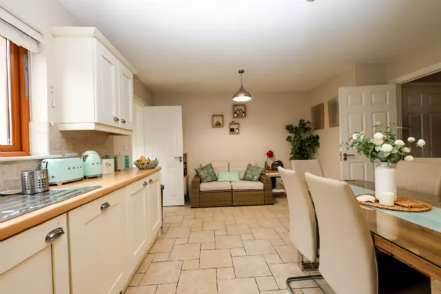 Photo of 35 Abbeybrook Gardens, Kilbeggan, Co. Westmeath., N91E624