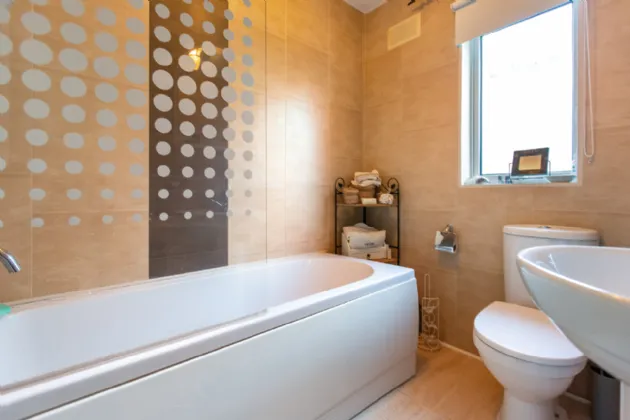 Photo of 27 Orlagh Grove, Knocklyon, Dublin 16, D16 A2W9