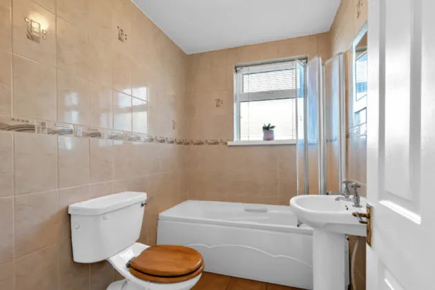 Photo of 5 Tonlegee Lawns, Athy, Co. Kildare, R14 XK70