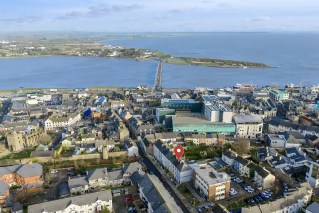 Photo of SIX RENTAL UNITS, 18 Upper George Street, Wexford Town, Wexford, Y35FD73