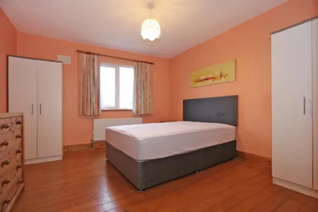 Photo of 31 Woodview Heights, Sixmilebridge, Co. Clare, V95H6K1