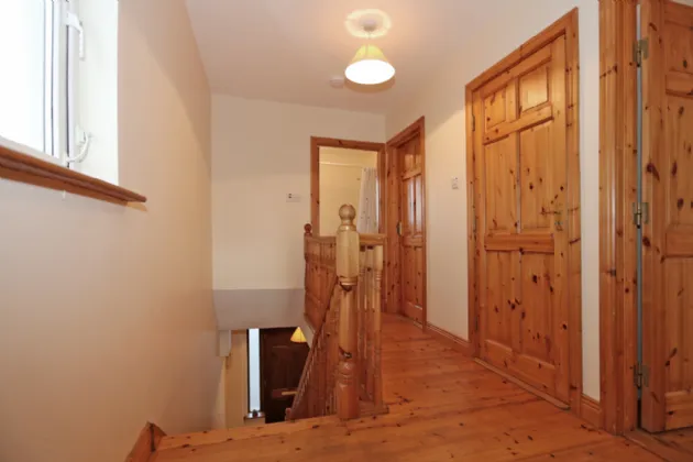 Photo of 27 Dun Aras, Shannon, Clare, V14DF22