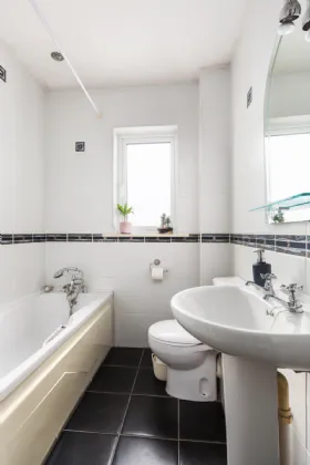 Photo of 21 Griffeen Way, Lucan, Co. Dublin, K78 R251