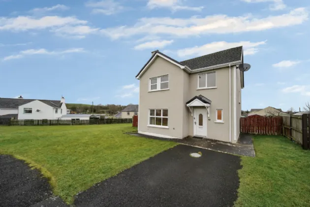 Photo of 27 Orchard Grove, Newtowncunningham, Co. Donegal, F93W326