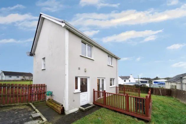 Photo of 27 Orchard Grove, Newtowncunningham, Co. Donegal, F93W326