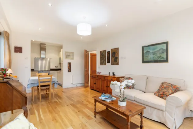 Photo of 74 Bloomfield Park, Bloomfield Avenue, Donnybrook, Dublin 4, D04 K6F4