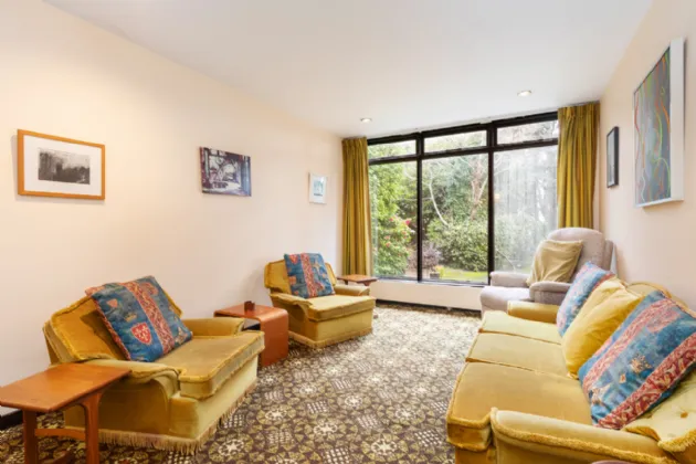 Photo of 20 Kilteragh Pines, Foxrock, Dublin 18, D18 T6P6