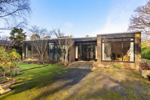 Photo of 20 Kilteragh Pines, Foxrock, Dublin 18, D18 T6P6