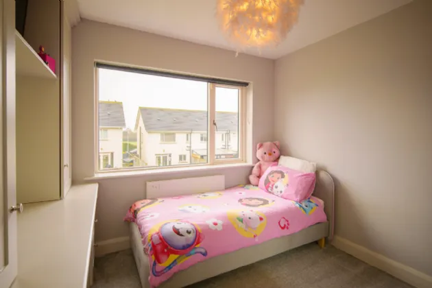 Photo of 3 Seaview Square, Cnoc na Mara, Blackrock, Co. Louth, A91 H63K