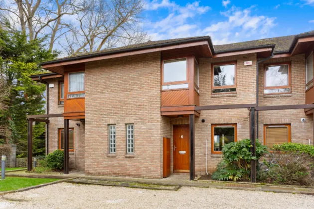 Photo of 6 Dunbur, Brookvale Road, Donnybrook, Dublin 4, D04 W2XO