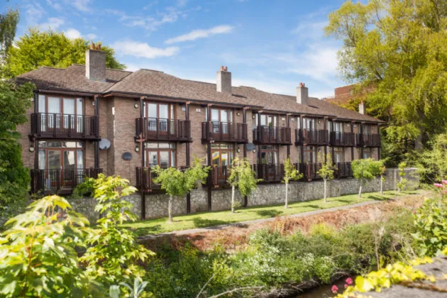 Photo of 6 Dunbur, Brookvale Road, Donnybrook, Dublin 4, D04 W2XO