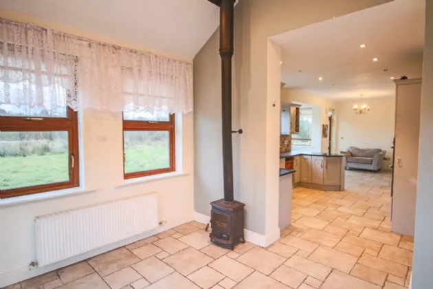 Photo of Clenahoo House, Leitrim Road, Carrick-On-Shannon,, Co. Leitrim, N41 FN24