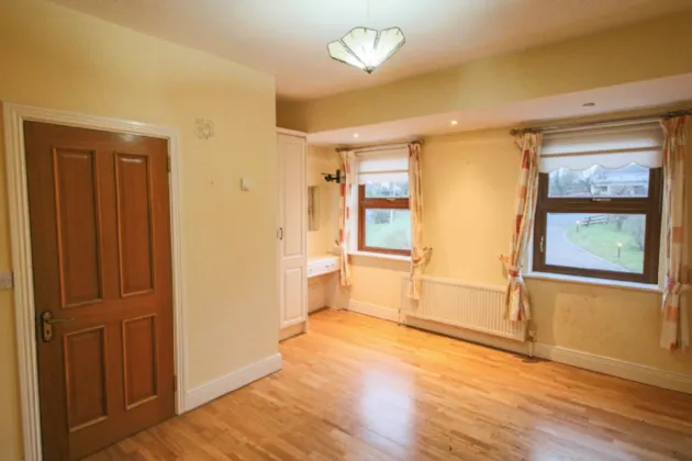 Photo of Clenahoo House, Leitrim Road, Carrick-On-Shannon,, Co. Leitrim, N41 FN24