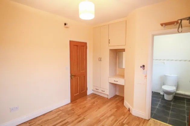 Photo of Clenahoo House, Leitrim Road, Carrick-On-Shannon,, Co. Leitrim, N41 FN24