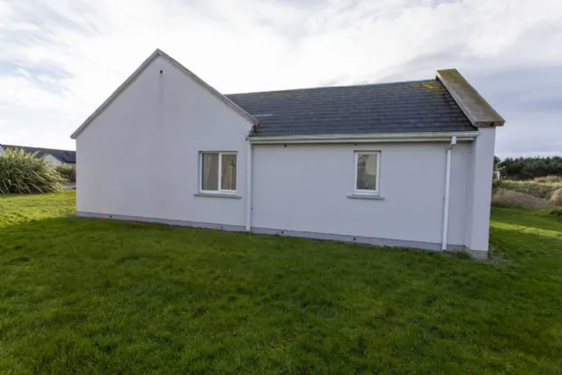 Photo of 15 Sand Dune Cottages, Banna, Ardfert, Co. Kerry, V92 P583