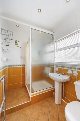 Photo of 11, 11a & 11b, Station Road, Raheny, Dublin 5, D05YX56